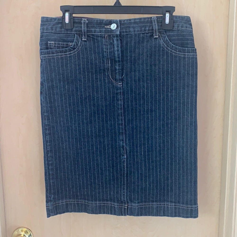 3/$25🌺Nautica midi denim skirt 3/25!🦄
